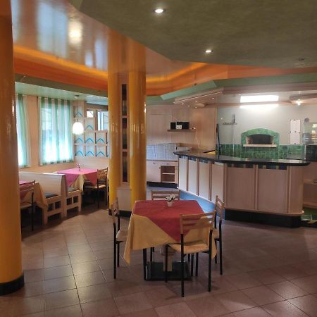 Albergo Al Trieste Nimis Exterior photo