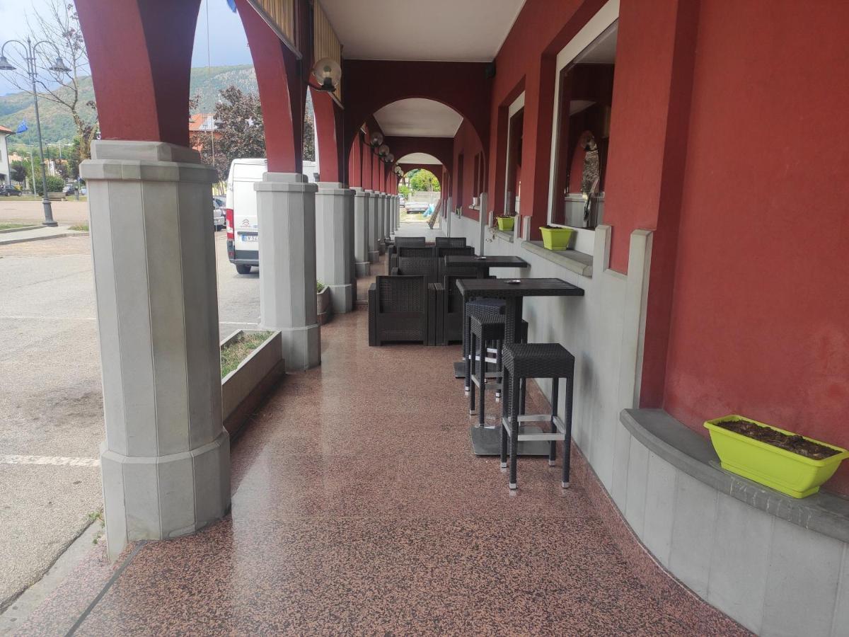 Albergo Al Trieste Nimis Exterior photo